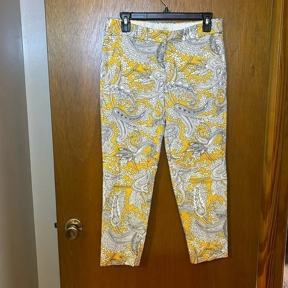 J. Crew Printed Skimmer Pant Yellow Stretch Pants Size 2 Office or Casual